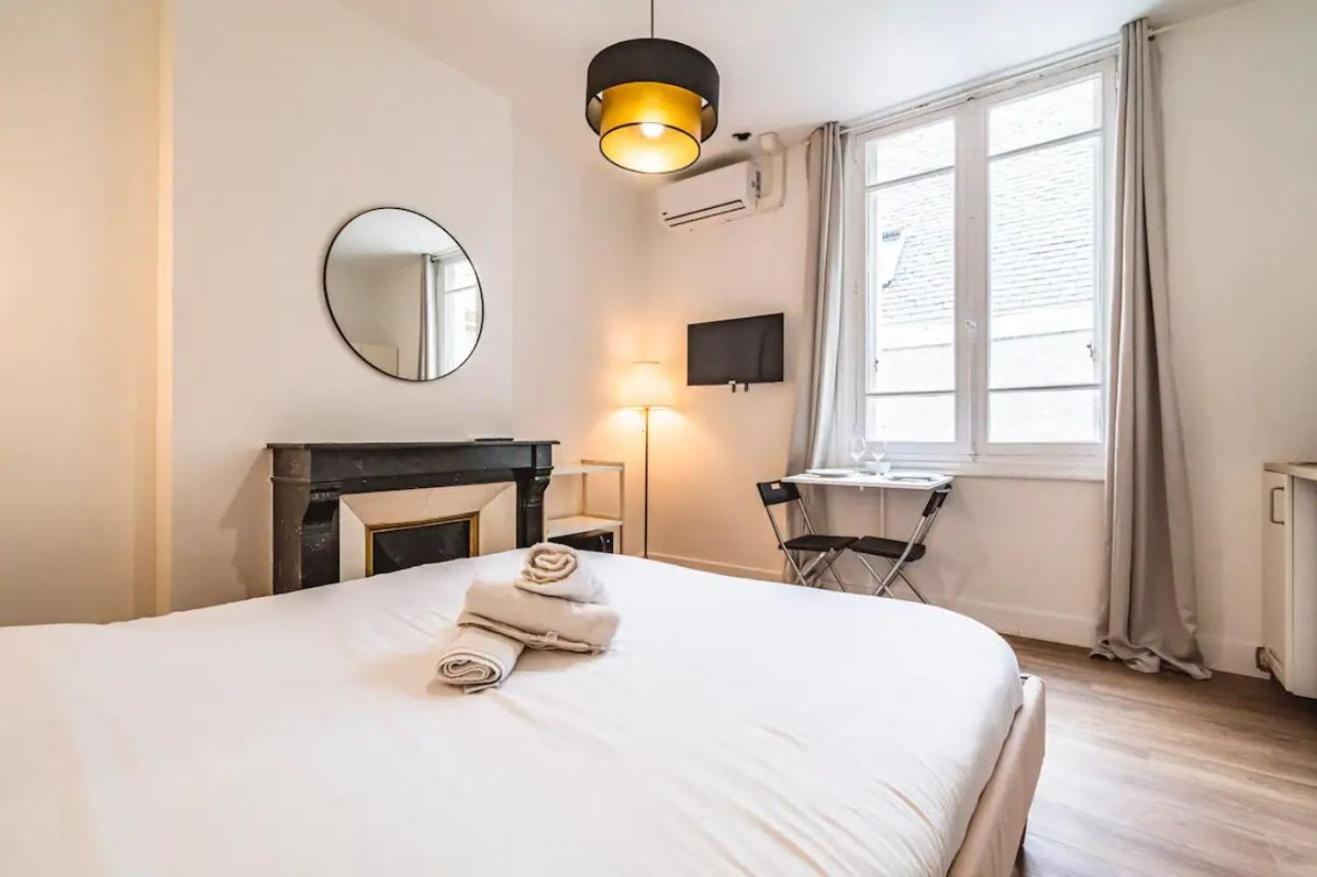 Pink, Appartement En Plein Coeur De ריימס מראה חיצוני תמונה